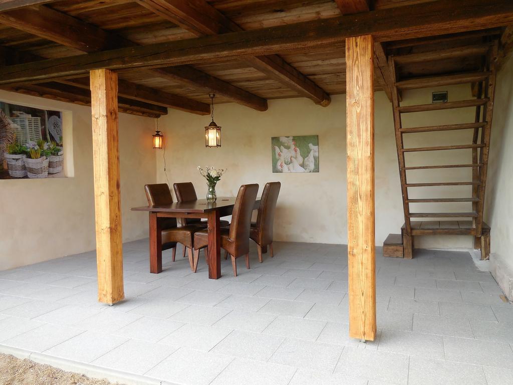 Familiehuis Fuchs Horni Branna Ngoại thất bức ảnh